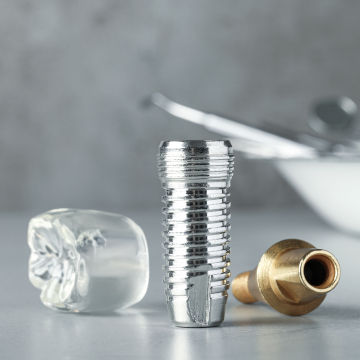understanding dental implants