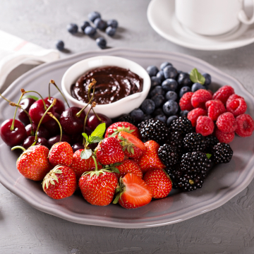 foods that stain teeth